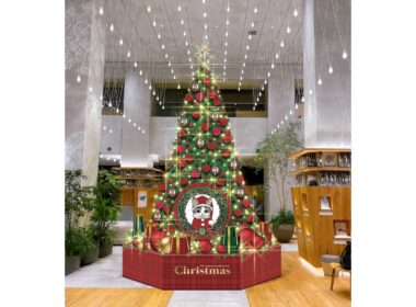 【玉川高島屋S.C.】クリスマス・イルミネーション情報　ヒグチユウコ氏の“猫”のイラストをモチーフにした高さ約4.5mのクリスマスツリーが登場！ | 東神開発株式会社